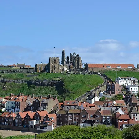 Felicity * Staithes